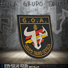 Cargar imagen en el visor de la galería, EMBLEMA DE BRAZO DEL G.O.A. DE SEVILLA - GRUPO TAURO
