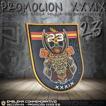 Cargar imagen en el visor de la galería, EMBLEMA CONMEMORATIVO SECCIÓN 23 P.N. E.B. PROMOCIÓN XXXIX
