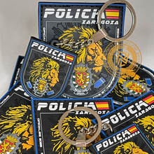 Cargar imagen en el visor de la galería, EMBLEMA CONMEMORATIVO PROMOCIÓN 2023 OFICIALES POLICÍA ZARAGOZA
