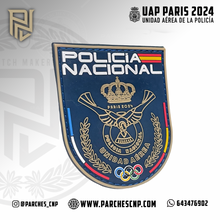 Cargar imagen en el visor de la galería, EMBLEMA UNIDAD DE MÉDIOS AÉREOS JJ.OO PARÍS 2024 POLICÍA NACIONAL
