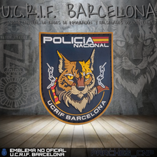 Cargar imagen en el visor de la galería, EMBLEMA DE BRAZO U.C.R.I.F. BARCELONA
