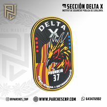 Cargar imagen en el visor de la galería, EMBLEMA PROMOCIÓ XXXVII MOSSOS D´ESQUADRA SECC DELTA X AÑO 2024
