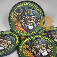 Cargar imagen en el visor de la galería, EMBLEMA CONMEMORATIVO G.C. PROMOCION CXXIX 2023-24 (NO SE FALLA)
