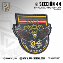 Cargar imagen en el visor de la galería, EMBLEMA CONMEMORATIVO SECCIÓN 44 P.N. E.B. PROMOCIÓN XXXIX
