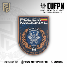 Cargar imagen en el visor de la galería, EMBLEMA CONMEMORATIVO 1ª PROMOCIÓN DEL GRADO EN ESTUDIOS POLICIALES (CUFPN)
