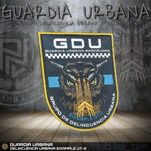 Cargar imagen en el visor de la galería, EMBLEMA GUARDIA URBANA DE BARCELONA - EIXAPLE UT-2
