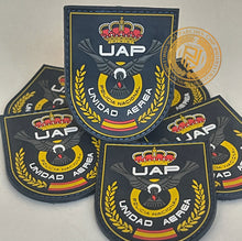 Cargar imagen en el visor de la galería, EMBLEMA DE LA UNIDAD AÉREA DE LA POLICÍA NACIONAL (NUEVO EMBLEMA)
