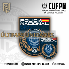 Cargar imagen en el visor de la galería, EMBLEMA CONMEMORATIVO 1ª PROMOCIÓN DEL GRADO EN ESTUDIOS POLICIALES (CUFPN)
