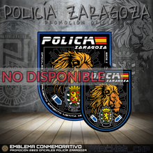 Cargar imagen en el visor de la galería, EMBLEMA CONMEMORATIVO PROMOCIÓN 2023 OFICIALES POLICÍA ZARAGOZA
