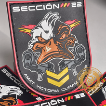 Cargar imagen en el visor de la galería, EMBLEMA CONMEMORATIVO DE LA SECCIÓN 22 DE LA PROMOCIÓN XXXVIII
