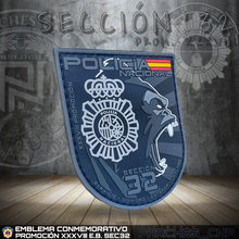 Cargar imagen en el visor de la galería, EMBLEMA CONMEMORATIVO DE LA SECCIÓN 32 DE LA PROMOCIÓN XXXVIII
