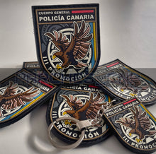 Cargar imagen en el visor de la galería, EMBLEMA CONMEMORATIVO PROMOCIÓN III POLICÍA CANARIA
